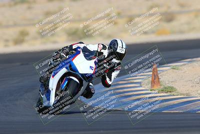 media/Jun-06-2021-TrackXperience (Sun) [[3a8160f73f]]/Level 2/Turn 11 (820am)/